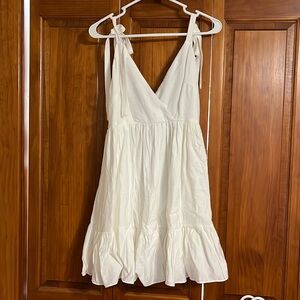 Hello Molly White Dress, Size M